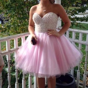 Homecoming/ formal/ spring fling